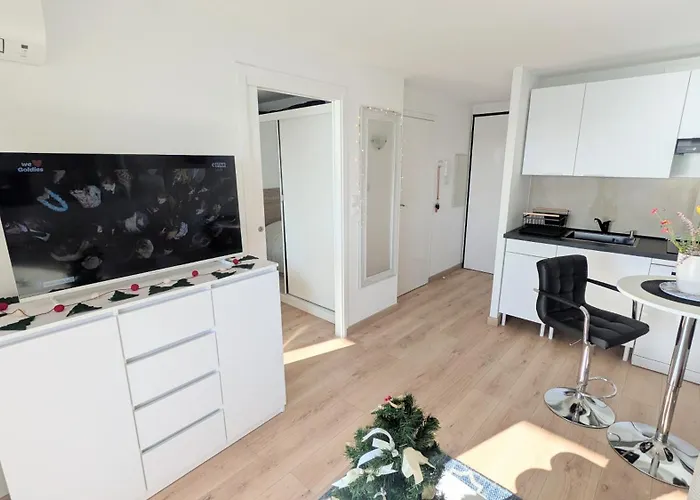 Bellevue Palace شقة مينتون